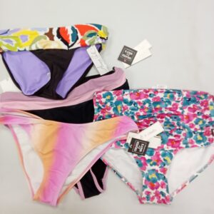 LADIES SWIMWEAR SMALL LOT, SHELF PULLS, 5522333, 40 units, PA image 3